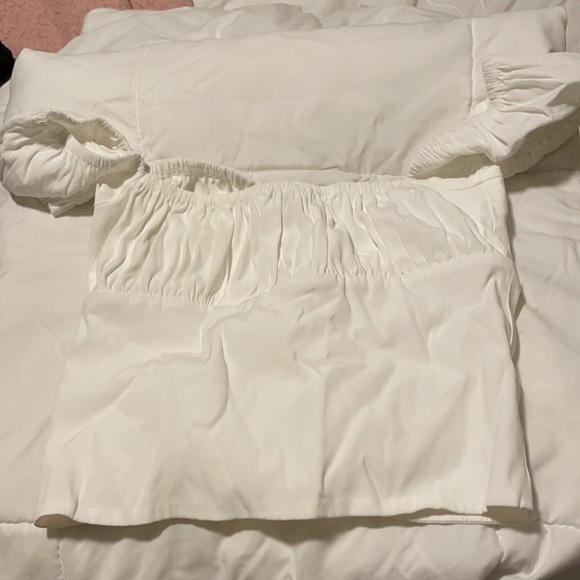 With Jéan Crop Top - Picture 8 of 8